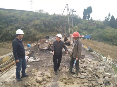 深入施工现场检查 筑牢水利工程建设质量的生命线